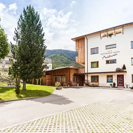 Hotel apartamentowy Aichner Brunico