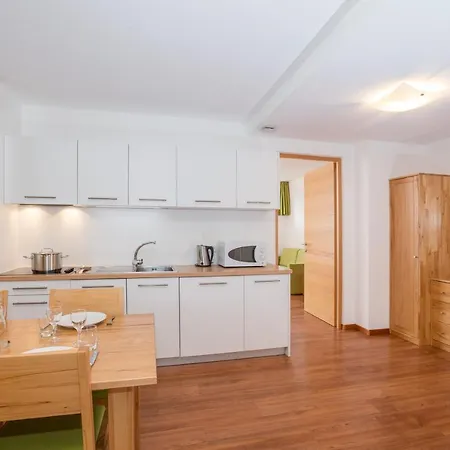 Aparthotel Aichner 3*
